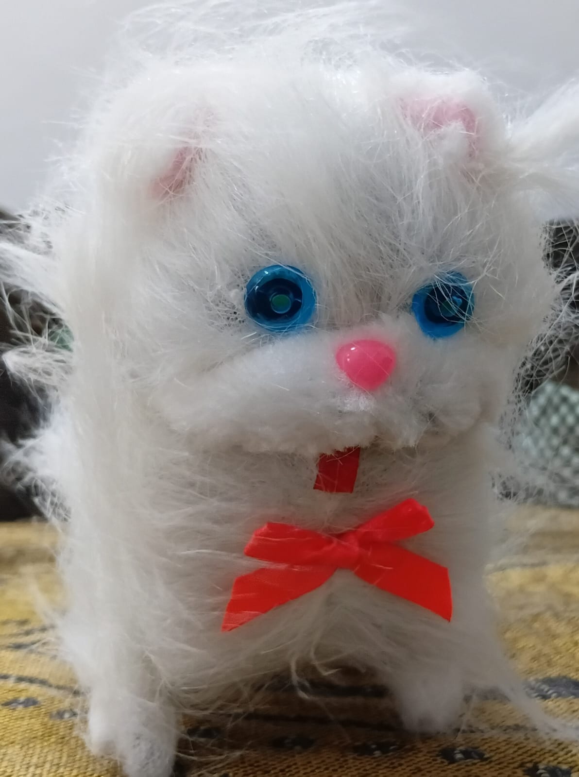 Walking & Talking White Cat Toy with Lights & Sounds
